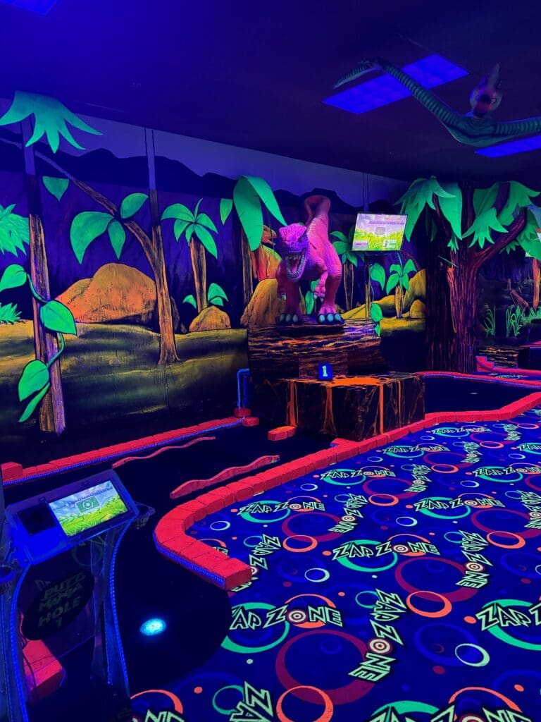 Mini Golf | Zap Zone XL - Portage